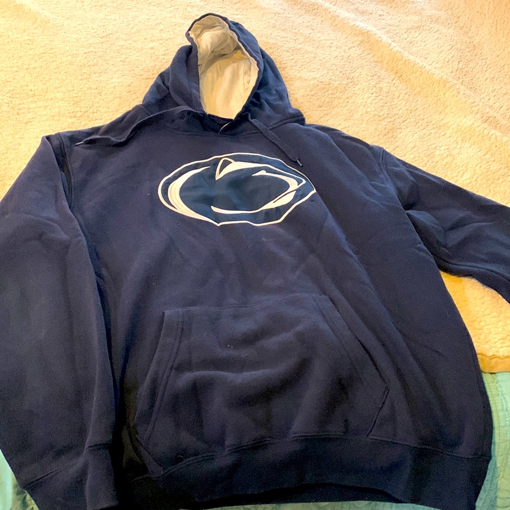 Penn State adult navy blue and white hoodie size L